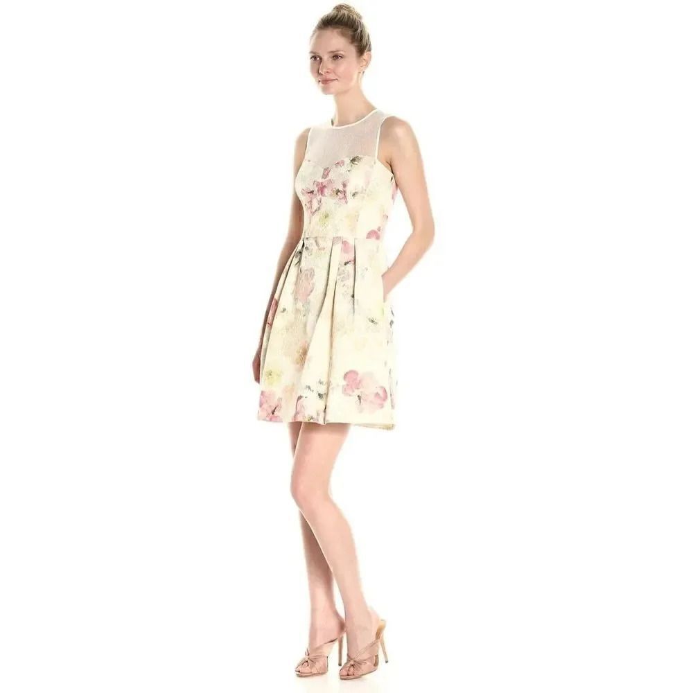 Maggy London Ladies Floral Metallic Brocade Fit & Flare Dress- Size 8
